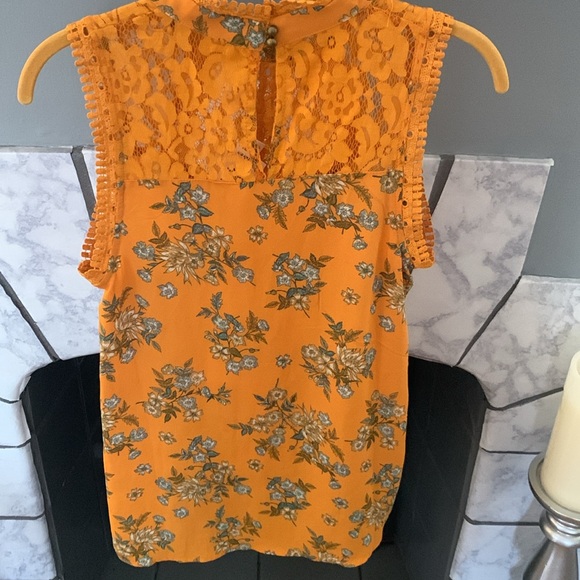 Self Esteem size S top - Picture 4 of 7